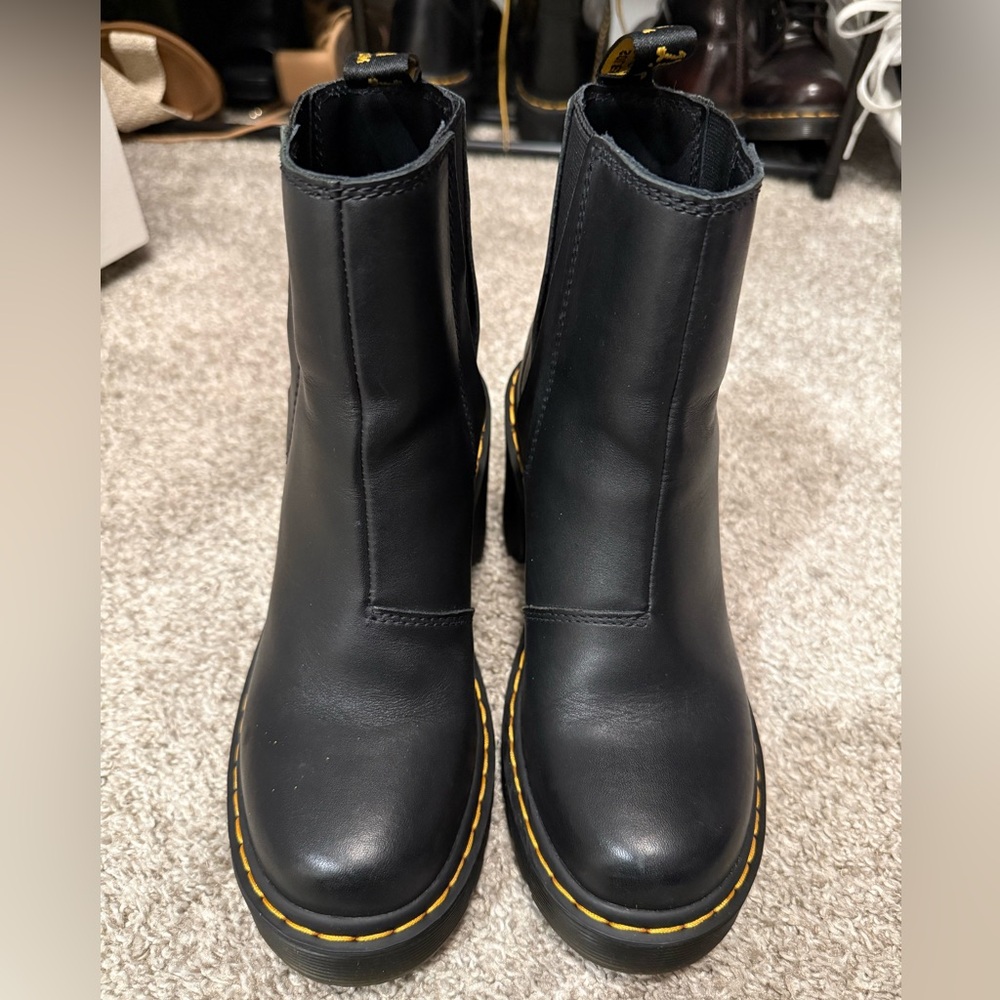Dr. Martens Spence Leather Flared Heel Chelsea Boots - Picture 3 of 6
